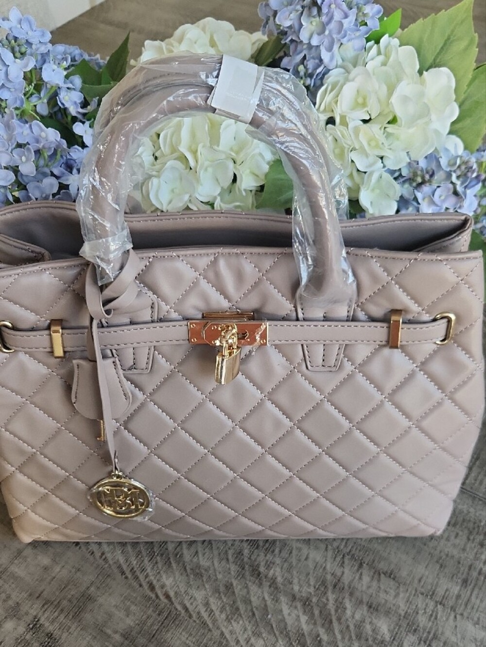 Badgley Mischka Quilted Taupe Satchel with Gold Hardware - Picture 7 of 11